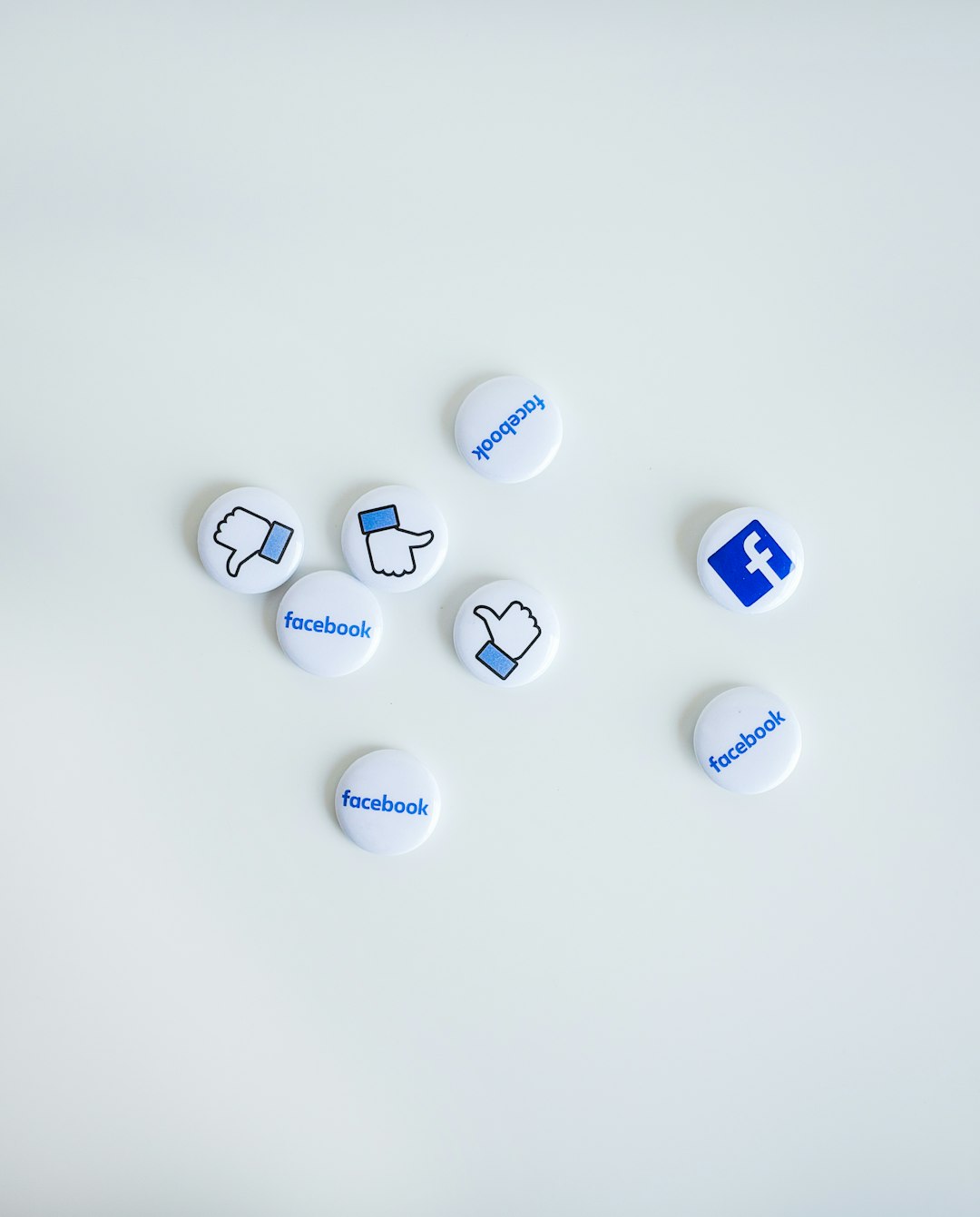services-01 facebook-button-pins-i6wcdyw6ij8